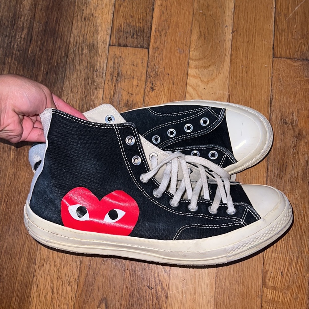 Black Comme Des Garçon MEN 10 ***MISSING SHOELACE****